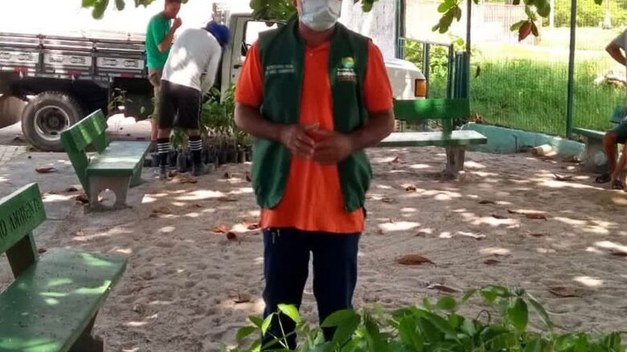 Meio Ambiente de Branquinha garante centenas de mudas de árvores para arborização da cidade