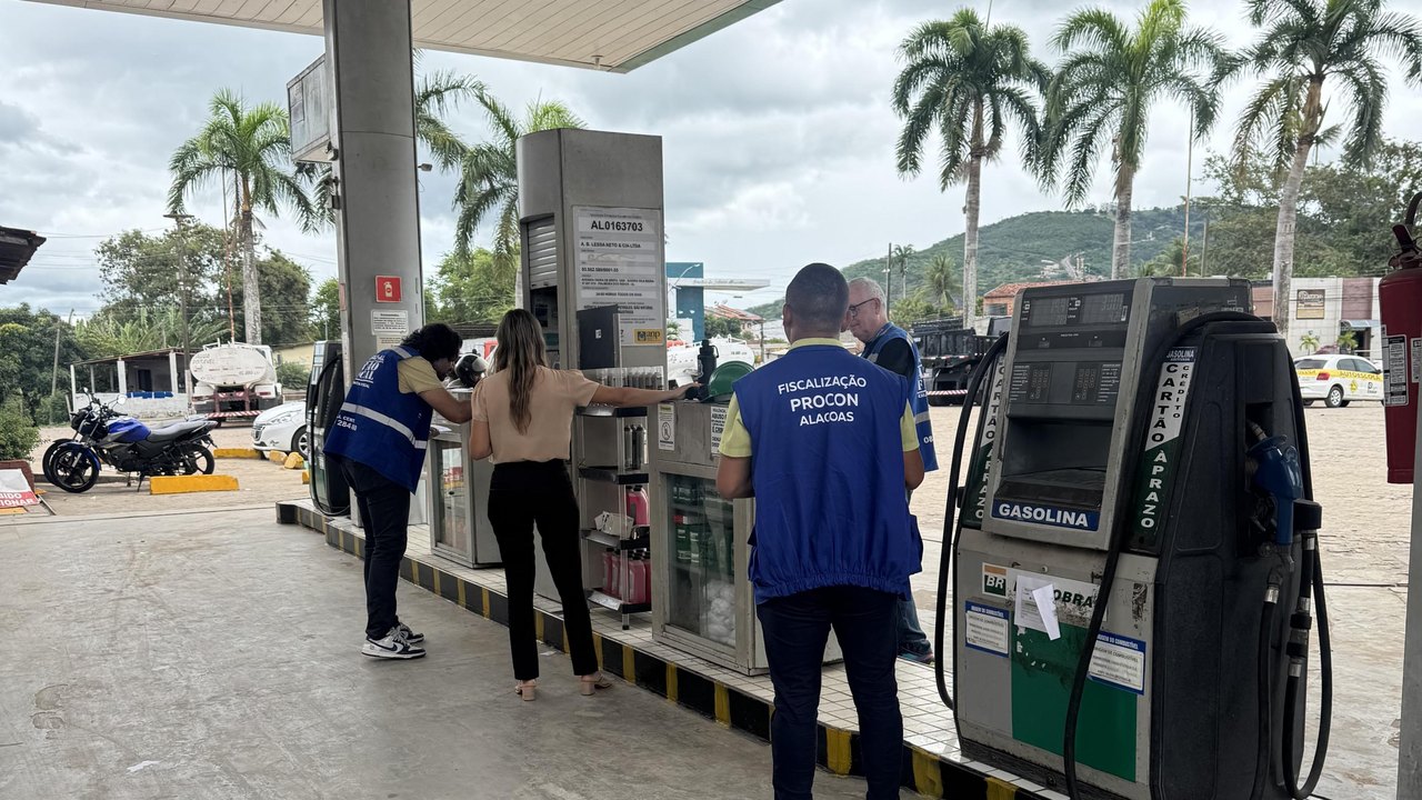 Procon-AL e Sefaz intensificam operação em postos de combustíveis do interior