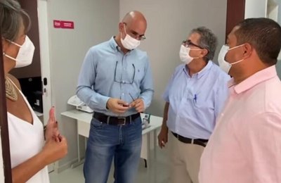 Casa da Mulher Pilarense recebe comitiva de hospital referência em oncologia 