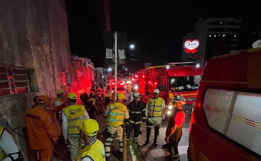 Homem  ameaça ex-esposa, sofre surto em via pública, e acaba conduzido para o Portugal Ramalho