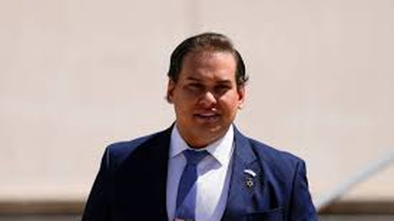 Ex-deputado George Santos se declara culpado por acusações de fraude