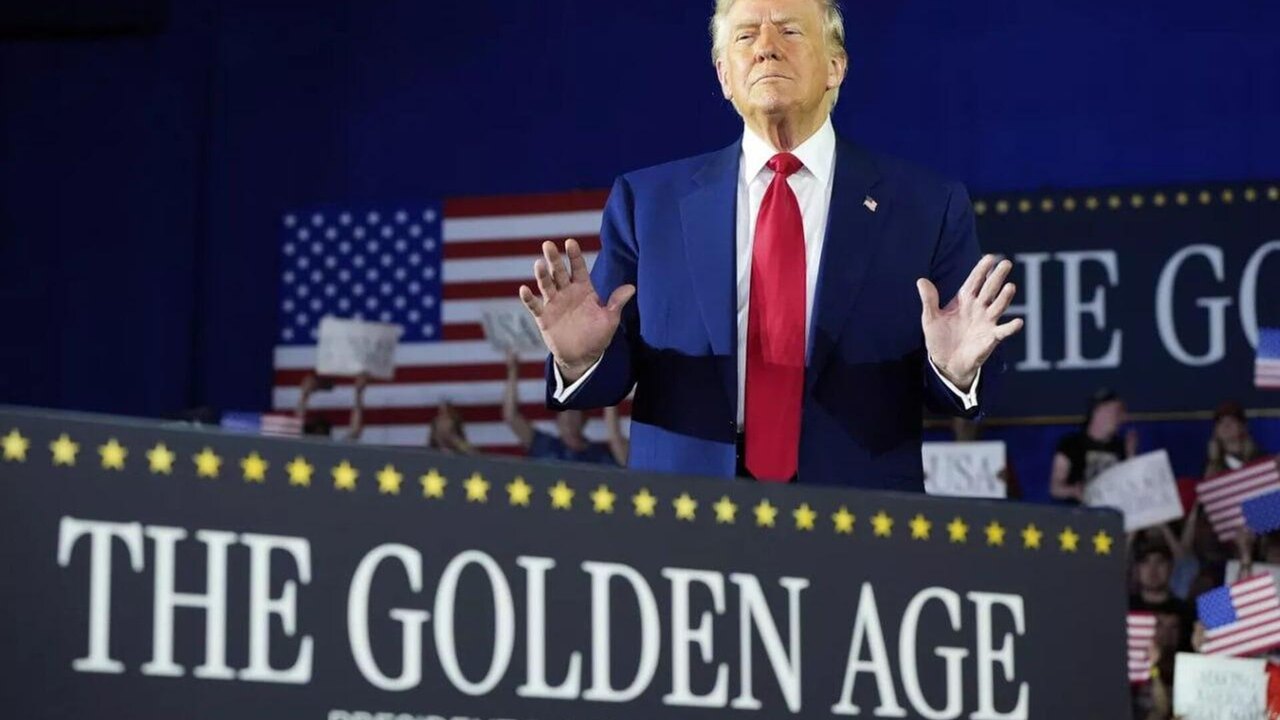 Tarifas de 50% forçarão empresas da UE a transferir produção para os EUA, diz Trump