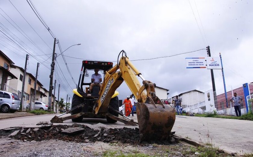 Prefeitura de Maceió inicia obra de recapeamento no bairro Rio Novo
