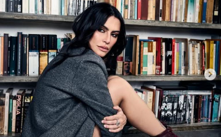 Após 8 anos, Cléo Pires volta a usar o sobrenome da mãe