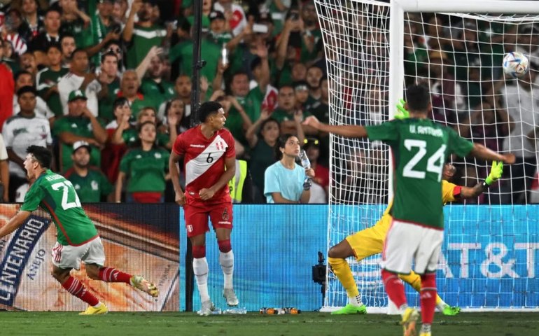 Com gol no final, México derrota o Peru em amistoso para Copa do Mundo do Catar