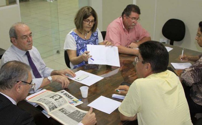 Comissão aprova indicação de Collor para homenagear Fundação Palmares