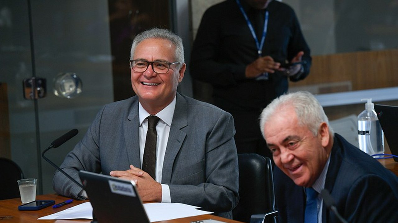 Requerimento de Renan é aprovado e presidente da Petrobrás irá depor sobre dano ambiental em Maceió