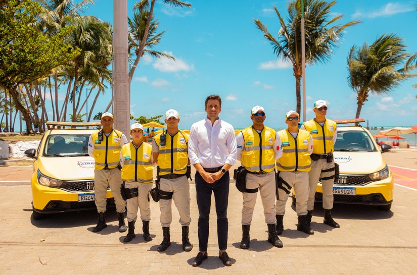 Programa Ronda no Bairro chega à Praia do Francês com proposta de segurança mais próxima e humanizada