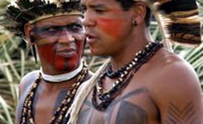 Bolsonaro disse que os índios estão ficando 'um ser humano igual a nós'