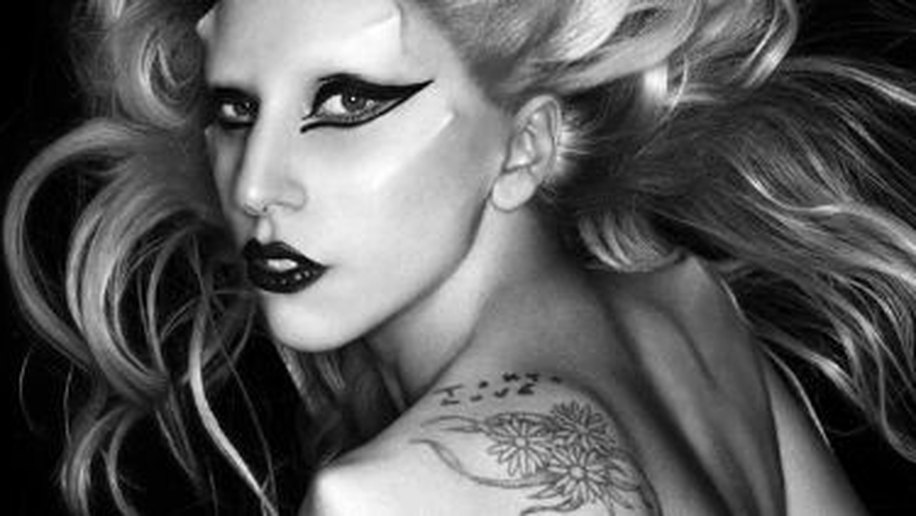 'Não existe problema entre nós', diz Lady Gaga sobre Madonna
