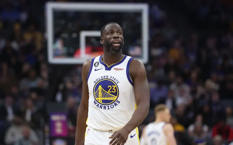 Warriors superam Grizzlies e encaram Rockets nos playoffs da NBA