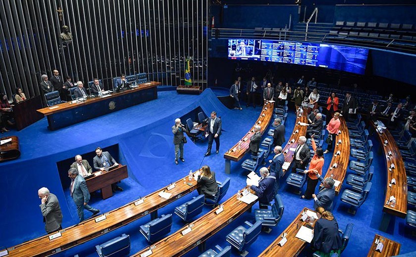 Plenário analisa na terça criação da Política Nacional de Assistência Estudantil