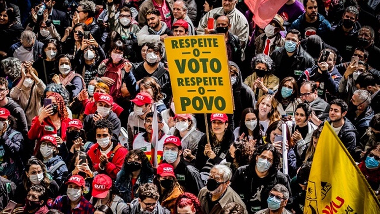 Violência política cresce na França em meio à tensão durante campanha eleitoral
