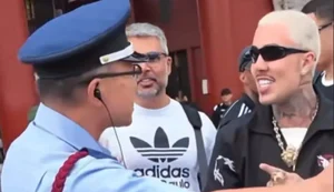Vídeo de MC Daniel sendo enquadrado em templo no Japão viralizou nas redes sociais