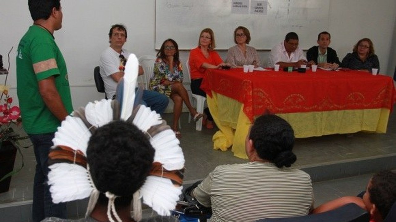 Secretaria de Educação ouve demandas de comunidade Xucuru Kariri