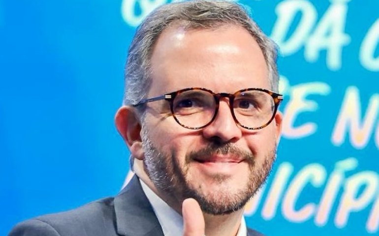Edital do Tecon 10 precisa sair até agosto para leilão acontecer em 2026, aponta ministro