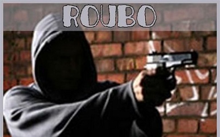 1º BPM prende mulher cometendo furto em supermercado no bairro da Ponta Verde