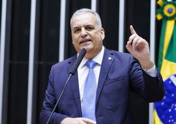 Vítimas da Braskem: Alfredo Gaspar solicita auxílio-financeiro para pescadores e marisqueiras de Maceió