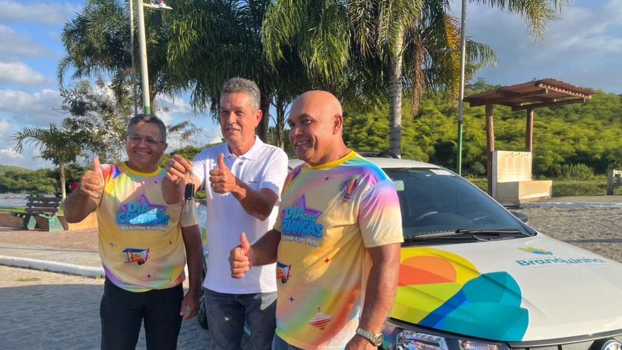 Prefeito de Branquinha reforça frota de veículos