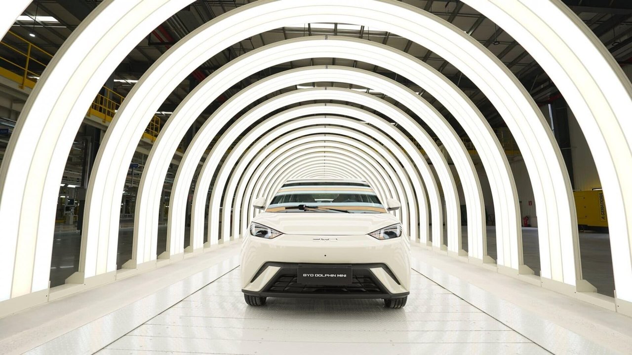 Avanço de veículos chineses no Brasil reduz preços de carros novos e usados