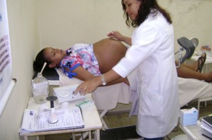 Rede Cegonha orienta sobre atendimento a gestantes