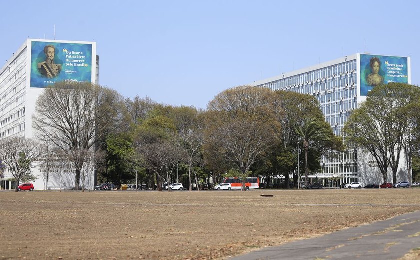 Ano de 2023 terá 9 feriados nacionais e 5 pontos facultativos