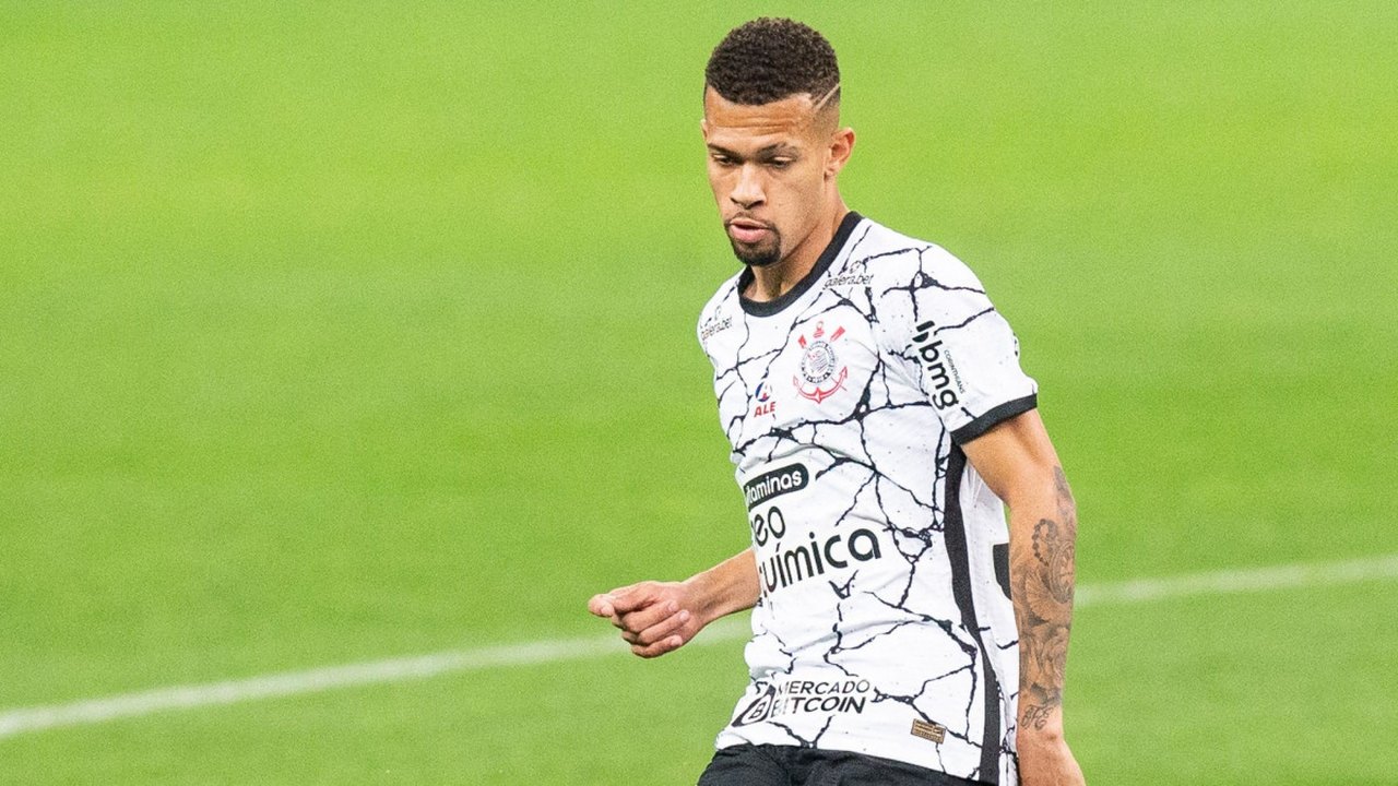 Corinthians confirma transferência de João Victor para o Benfica
