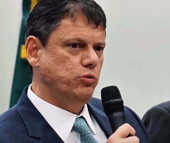 Tarcísio fala pela primeira vez que 'talvez' dispute Presidência no futuro