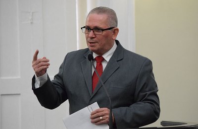 Relator pede cassação do mandato de deputado do Pastor João Luiz