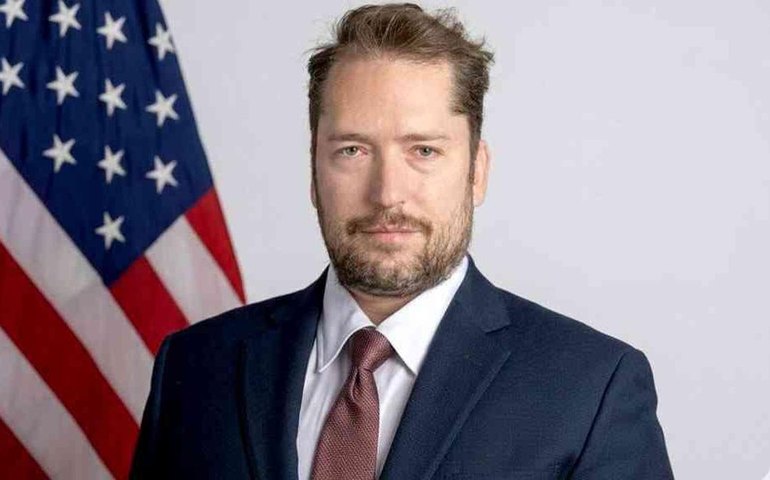 Bolsonaro solicita ao STF permissão para receber assessor de Trump na prisão