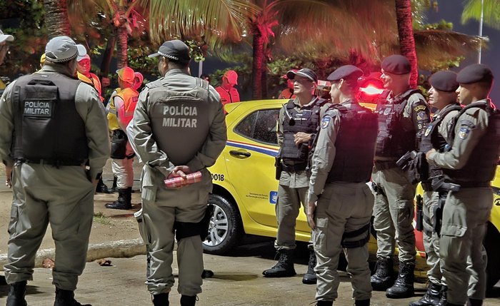 Todo o material apreendido ficou sob custódia da Polícia Militar