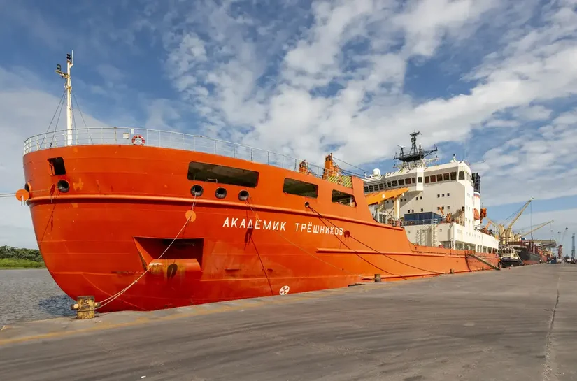 Pesquisadores farão circum-navegação inédita na Antártica