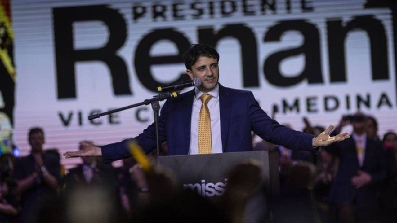 Renan Santos: pedi acareação com Flávio Bolsonaro, mas ele não quer contato conosco