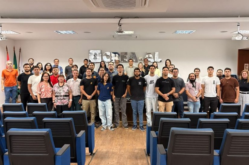 Cesmac participa de evento sobre mobilidade elétrica e energia solar