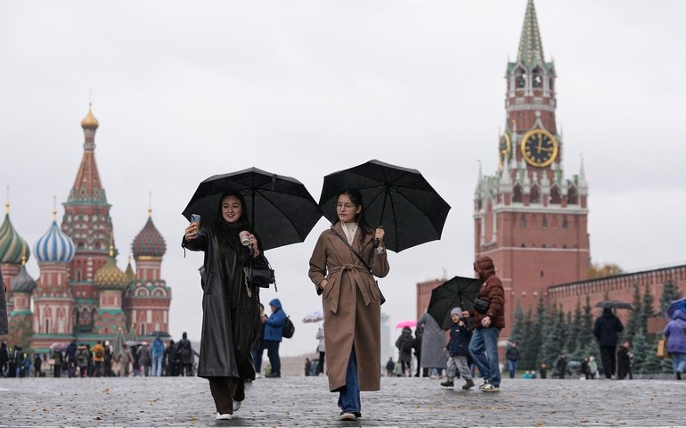 Patriotismo e famílias fortes são prioridades máximas para os russos, aponta pesquisa