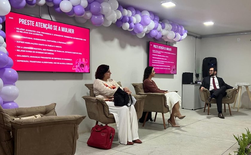 Juiz Ivan Melo orienta mulheres sobre denúncias de violência doméstica