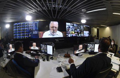 Senado aprova Lei Aldir Blanc com R$ 1,5 bilhão para Municípios socorrerem setor cultural