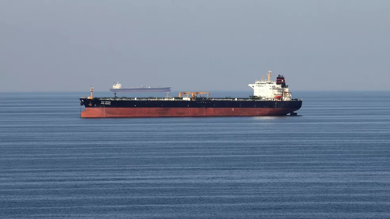 Irã liberta cinco americanos após EUA desbloquearem bilhões em fundos do petróleo para Teerã
