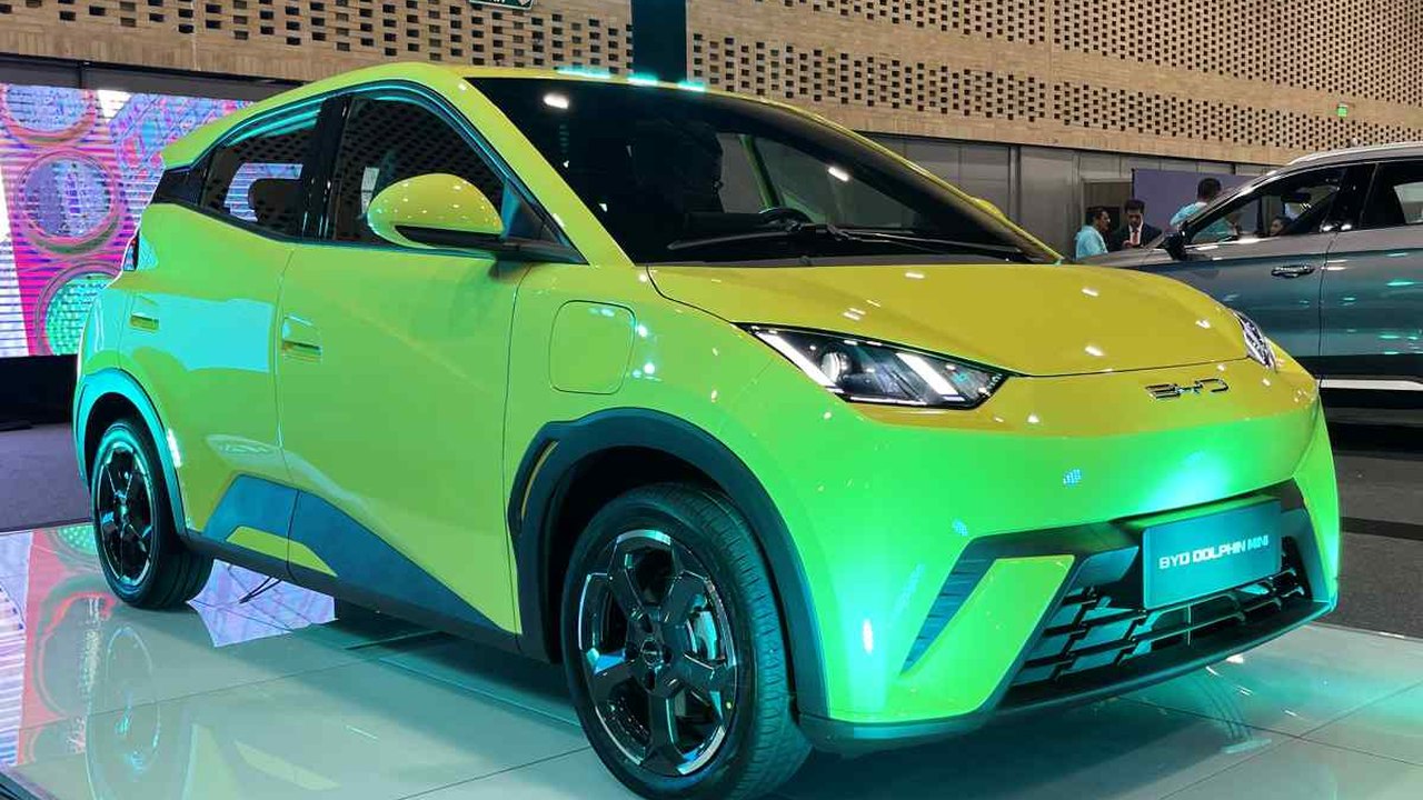 BYD apresenta hoje Dolphin Mini: veja quanto deve custar o novo carro elétrico da montadora chinesa no Brasil