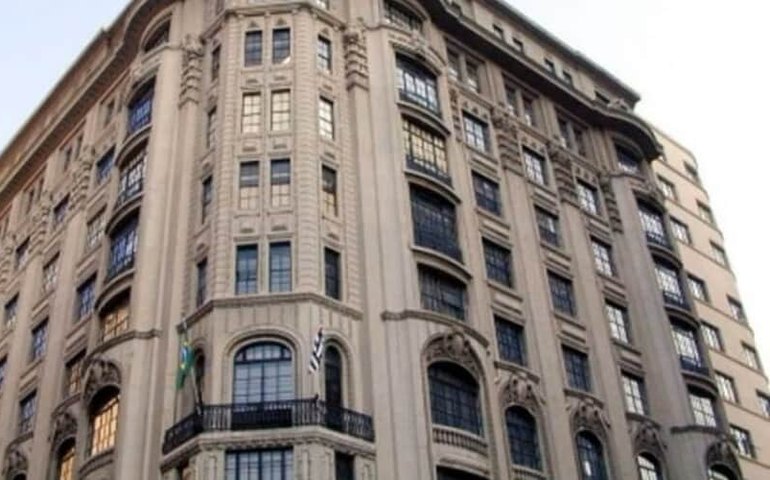 MP amplia ações na Justiça para punir políticos após afrouxamento da lei de improbidade