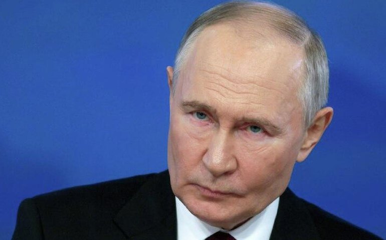 Tropas russas avançam ao longo da linha de contato, diz Putin