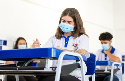 Com sequência de investimentos, rede estadual começa o ano letivo de 2022