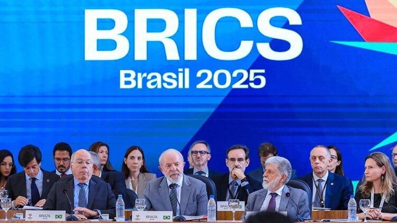 Alinhamento ao BRICS cresce entre brasileiros, aponta pesquisa