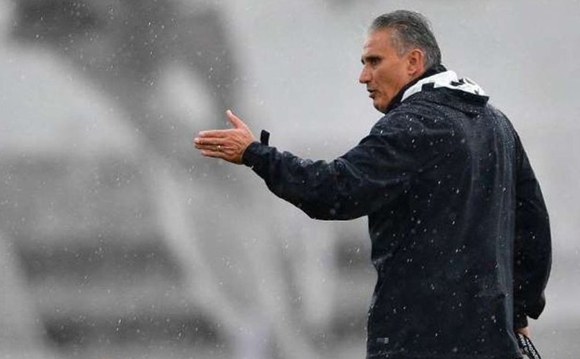 Corinthians empata com o Grêmio e mantém liderança de nove pontos na série A