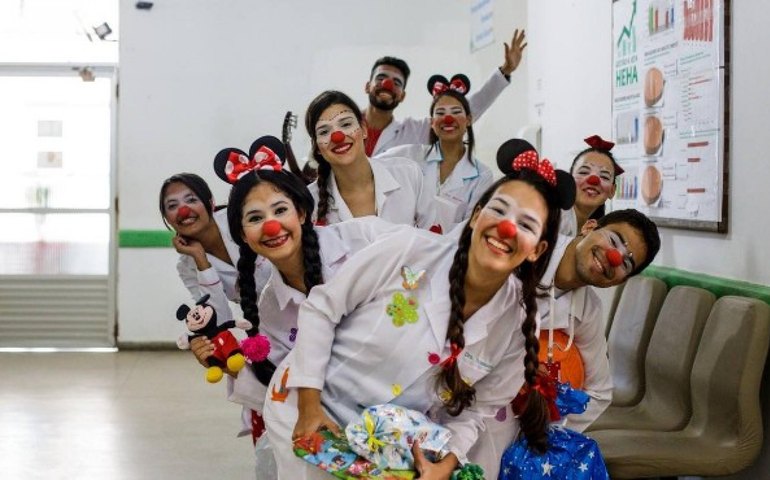 Projeto Sorriso de Plantão abre processo seletivo para universitários