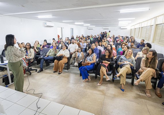Seduc reforça rede de apoio com 115 novos psicólogos, nutricionistas e assistentes sociais