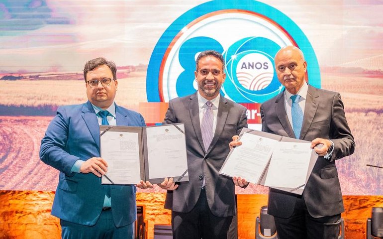 Paulo Dantas assina decretos para o fortalecimento do setor sucroenergético alagoano