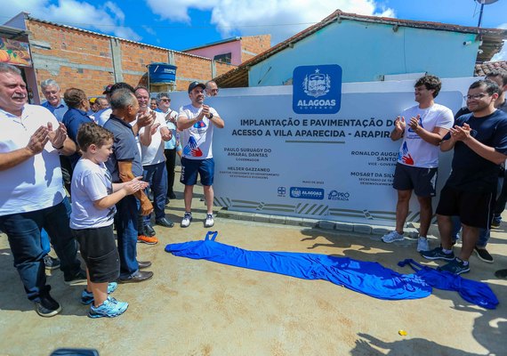 Com direito a passeio ciclístico, governador inaugura acesso ao povoado Vila Aparecida, no município de Arapiraca