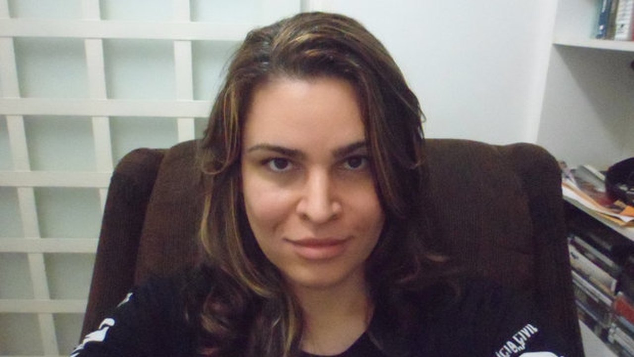 Delegado troca sexo e pode assumir Defesa da Mulher