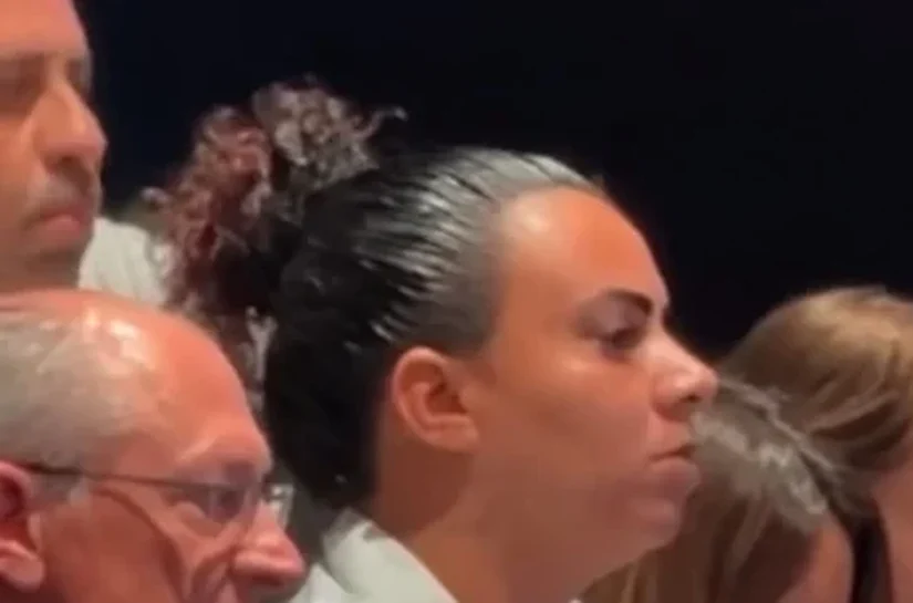 Mãe de Ana Clara confronta Flávio Bolsonaro após resposta sobre o caso no debate da Globo